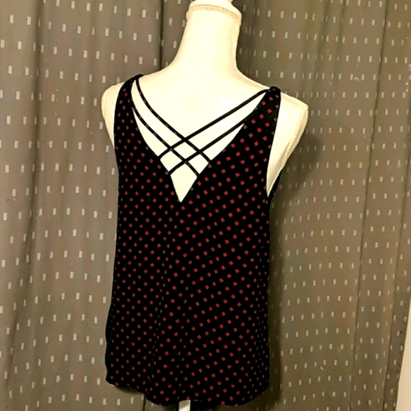 Sleeveless top - Picture 3 of 6